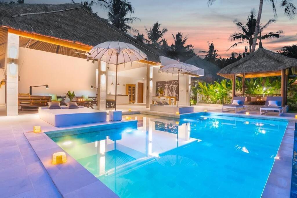 Villa Hidden Pearl, With Private Cook And Pool Karangasem  Ngoại thất bức ảnh